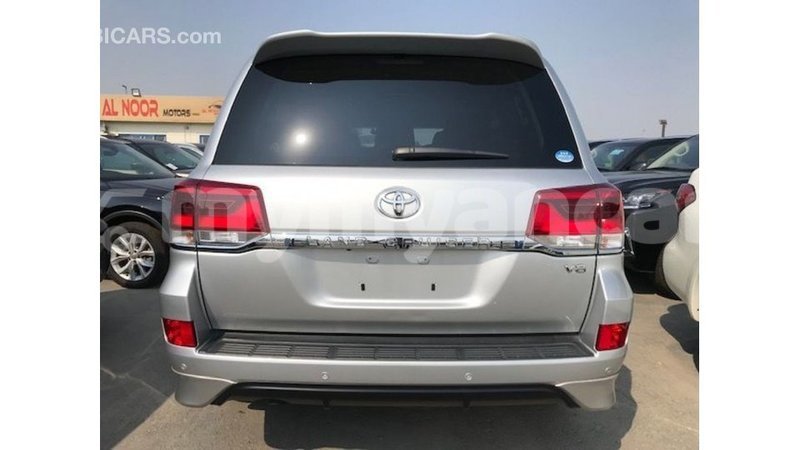 Big with watermark toyota land cruiser ayeyarwady import dubai 2698