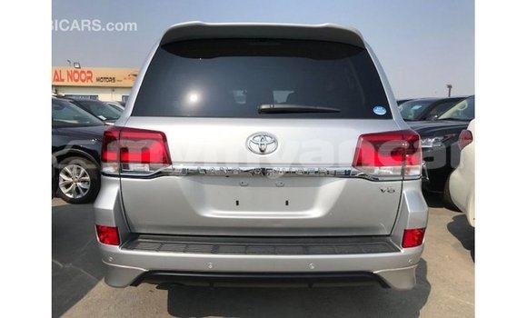 Buy Import Toyota Land Cruiser Other Car in Import - Dubai in Ayeyarwady Buy Import Toyota Land Cruiser Other Car in Import - Dubai in Ayeyarwady