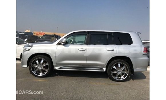 Buy Import Toyota Land Cruiser Other Car in Import - Dubai in Ayeyarwady Buy Import Toyota Land Cruiser Other Car in Import - Dubai in Ayeyarwady