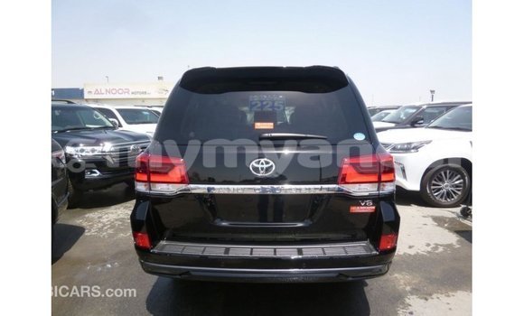 Buy Import Toyota Land Cruiser Black Car in Import - Dubai in Ayeyarwady Buy Import Toyota Land Cruiser Black Car in Import - Dubai in Ayeyarwady