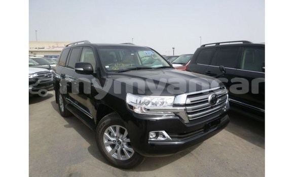 သွင်းကုန် Toyota Land Cruiser Black ကား Import - Dubai Ayeyarwady သွင်းကုန် Toyota Land Cruiser Black ကား Import - Dubai Ayeyarwady