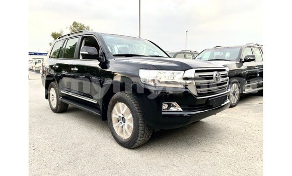 Buy Import Toyota Land Cruiser Black Car in Import - Dubai in Ayeyarwady Buy Import Toyota Land Cruiser Black Car in Import - Dubai in Ayeyarwady