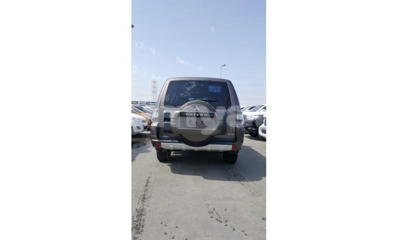 Buy Import Mitsubishi Pajero Brown Car in Import - Dubai in Ayeyarwady Buy Import Mitsubishi Pajero Brown Car in Import - Dubai in Ayeyarwady