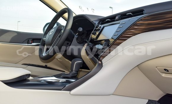 Buy Import Toyota Camry White Car in Import - Dubai in Ayeyarwady Buy Import Toyota Camry White Car in Import - Dubai in Ayeyarwady