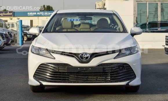 သွင်းကုန် Toyota Camry White ကား Import - Dubai Ayeyarwady သွင်းကုန် Toyota Camry White ကား Import - Dubai Ayeyarwady