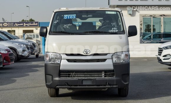 Buy Import Toyota Hiace White Car in Import - Dubai in Ayeyarwady Buy Import Toyota Hiace White Car in Import - Dubai in Ayeyarwady