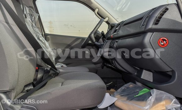 Buy Import Toyota Hiace White Car in Import - Dubai in Ayeyarwady Buy Import Toyota Hiace White Car in Import - Dubai in Ayeyarwady