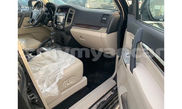 Buy Import Mitsubishi Pajero Black Car in Import - Dubai in Ayeyarwady Buy Import Mitsubishi Pajero Black Car in Import - Dubai in Ayeyarwady