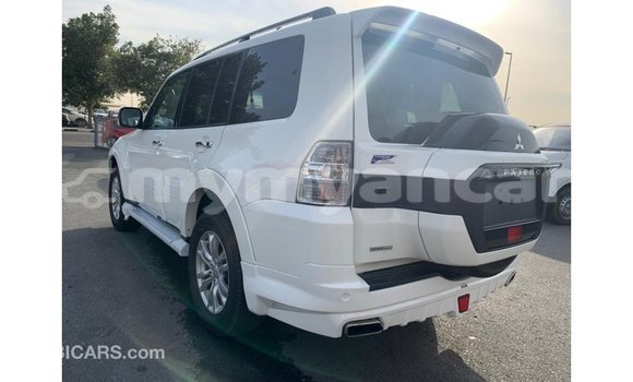 Buy Import Mitsubishi Pajero White Car in Import - Dubai in Ayeyarwady Buy Import Mitsubishi Pajero White Car in Import - Dubai in Ayeyarwady