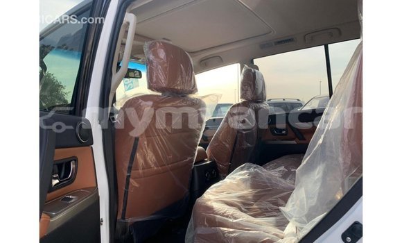 Buy Import Mitsubishi Pajero White Car in Import - Dubai in Ayeyarwady Buy Import Mitsubishi Pajero White Car in Import - Dubai in Ayeyarwady