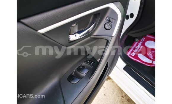 Buy Import Nissan Altima White Car in Import - Dubai in Ayeyarwady Buy Import Nissan Altima White Car in Import - Dubai in Ayeyarwady