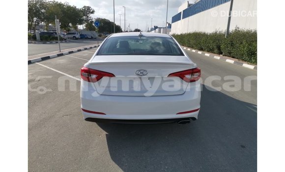 Buy Import Hyundai Sonata White Car in Import - Dubai in Ayeyarwady Buy Import Hyundai Sonata White Car in Import - Dubai in Ayeyarwady