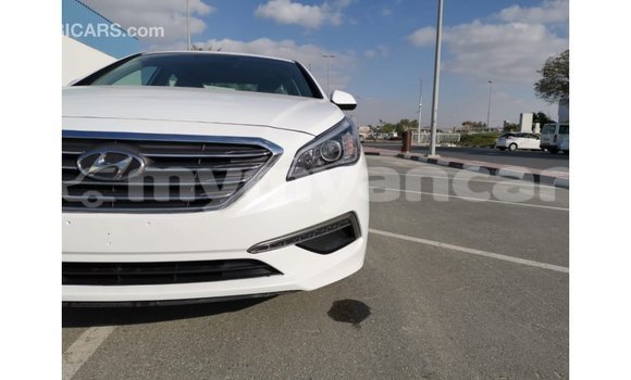 Buy Import Hyundai Sonata White Car in Import - Dubai in Ayeyarwady Buy Import Hyundai Sonata White Car in Import - Dubai in Ayeyarwady