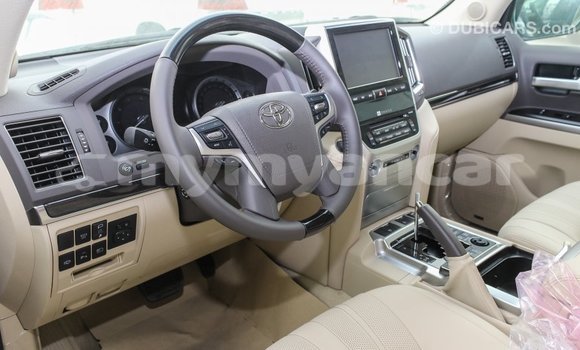 Buy Import Toyota Land Cruiser Black Car in Import - Dubai in Ayeyarwady Buy Import Toyota Land Cruiser Black Car in Import - Dubai in Ayeyarwady