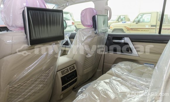 Buy Import Toyota Land Cruiser Black Car in Import - Dubai in Ayeyarwady Buy Import Toyota Land Cruiser Black Car in Import - Dubai in Ayeyarwady