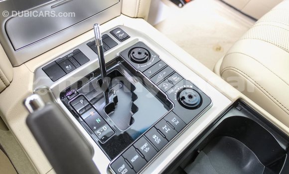 Buy Import Toyota Land Cruiser Black Car in Import - Dubai in Ayeyarwady Buy Import Toyota Land Cruiser Black Car in Import - Dubai in Ayeyarwady