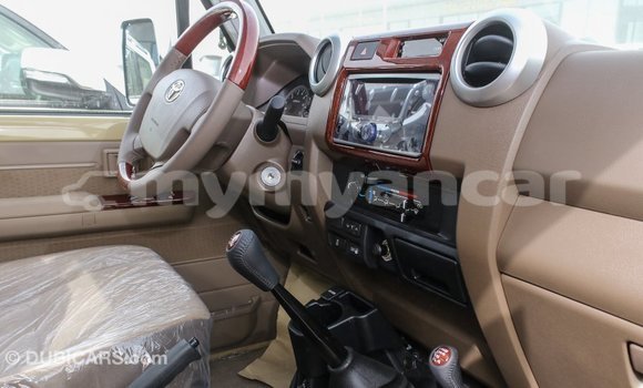 Buy Import Toyota Land Cruiser Beige Car in Import - Dubai in Ayeyarwady Buy Import Toyota Land Cruiser Beige Car in Import - Dubai in Ayeyarwady