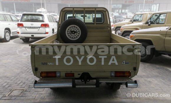 Buy Import Toyota Land Cruiser Beige Car in Import - Dubai in Ayeyarwady Buy Import Toyota Land Cruiser Beige Car in Import - Dubai in Ayeyarwady