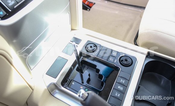 Buy Import Toyota Land Cruiser White Car in Import - Dubai in Ayeyarwady Buy Import Toyota Land Cruiser White Car in Import - Dubai in Ayeyarwady
