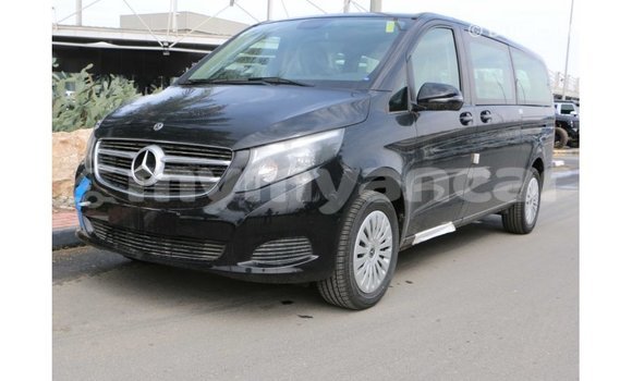 Buy Import Mercedes-Benz 250 Black Car in Import - Dubai in Ayeyarwady Buy Import Mercedes-Benz 250 Black Car in Import - Dubai in Ayeyarwady