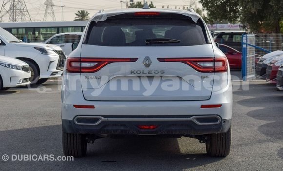 သွင်းကုန် Renault Koleos White ကား Import - Dubai Ayeyarwady သွင်းကုန် Renault Koleos White ကား Import - Dubai Ayeyarwady