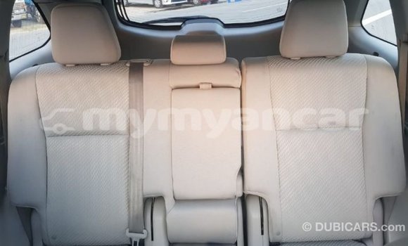 Buy Import Toyota Highlander Other Car in Import - Dubai in Ayeyarwady Buy Import Toyota Highlander Other Car in Import - Dubai in Ayeyarwady