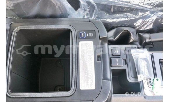 သွင်းကုန် Toyota Prado Black ကား Import - Dubai Ayeyarwady သွင်းကုန် Toyota Prado Black ကား Import - Dubai Ayeyarwady