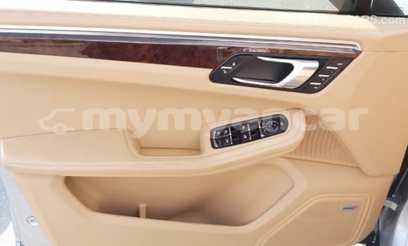 Buy Import Porsche Macan Other Car in Import - Dubai in Ayeyarwady Buy Import Porsche Macan Other Car in Import - Dubai in Ayeyarwady