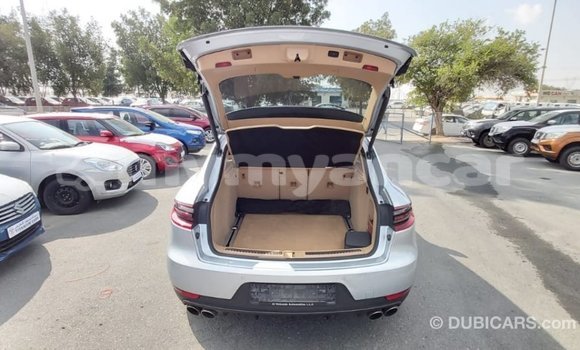 Buy Import Porsche Macan Other Car in Import - Dubai in Ayeyarwady Buy Import Porsche Macan Other Car in Import - Dubai in Ayeyarwady
