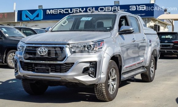 Buy Import Toyota Hilux Other Car in Import - Dubai in Ayeyarwady Buy Import Toyota Hilux Other Car in Import - Dubai in Ayeyarwady