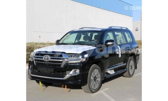 Buy Import Toyota Land Cruiser Black Car in Import - Dubai in Ayeyarwady Buy Import Toyota Land Cruiser Black Car in Import - Dubai in Ayeyarwady