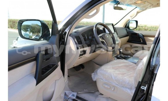 Buy Import Toyota Land Cruiser Black Car in Import - Dubai in Ayeyarwady Buy Import Toyota Land Cruiser Black Car in Import - Dubai in Ayeyarwady