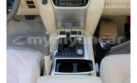 Buy Import Toyota Land Cruiser Black Car in Import - Dubai in Ayeyarwady Buy Import Toyota Land Cruiser Black Car in Import - Dubai in Ayeyarwady