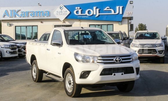Buy Import Toyota Hilux White Car in Import - Dubai in Ayeyarwady Buy Import Toyota Hilux White Car in Import - Dubai in Ayeyarwady
