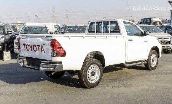Buy Import Toyota Hilux White Car in Import - Dubai in Ayeyarwady Buy Import Toyota Hilux White Car in Import - Dubai in Ayeyarwady