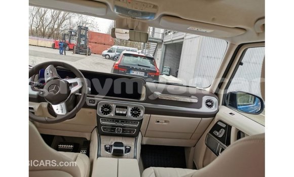Buy Import Mercedes-Benz 190 (W201) Blue Car in Import - Dubai in Ayeyarwady Buy Import Mercedes-Benz 190 (W201) Blue Car in Import - Dubai in Ayeyarwady