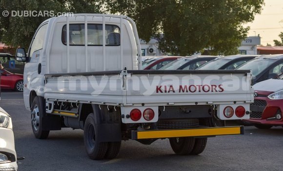Buy Import Kia Rio White Car in Import - Dubai in Ayeyarwady Buy Import Kia Rio White Car in Import - Dubai in Ayeyarwady