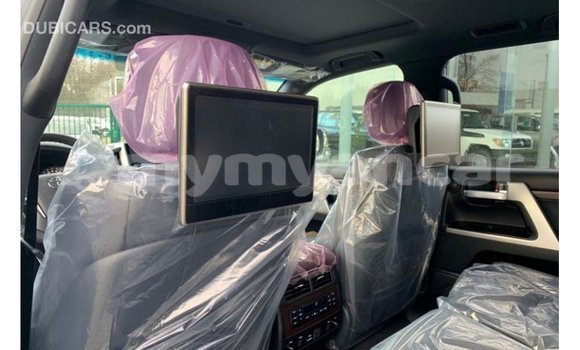 Buy Import Toyota Land Cruiser Other Car in Import - Dubai in Ayeyarwady Buy Import Toyota Land Cruiser Other Car in Import - Dubai in Ayeyarwady