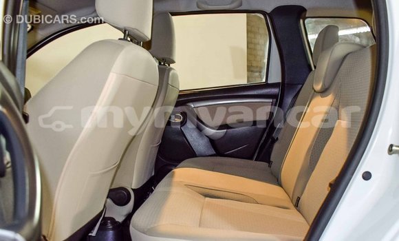 Buy Import Renault Duster White Car in Import - Dubai in Ayeyarwady Buy Import Renault Duster White Car in Import - Dubai in Ayeyarwady