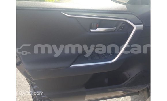 Buy Import Toyota 4Runner Other Car in Import - Dubai in Ayeyarwady Buy Import Toyota 4Runner Other Car in Import - Dubai in Ayeyarwady