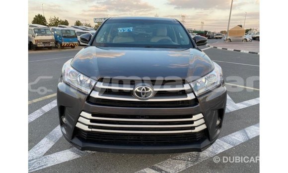 Buy Import Toyota Highlander Other Car in Import - Dubai in Ayeyarwady Buy Import Toyota Highlander Other Car in Import - Dubai in Ayeyarwady