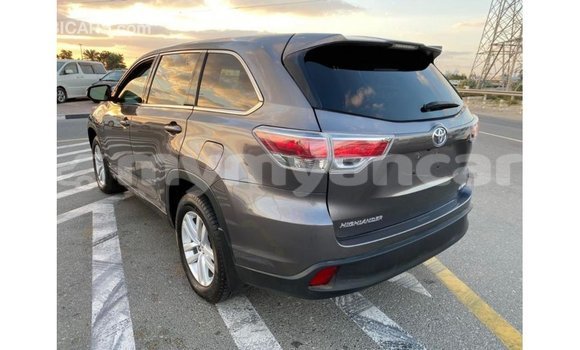 Buy Import Toyota Highlander Other Car in Import - Dubai in Ayeyarwady Buy Import Toyota Highlander Other Car in Import - Dubai in Ayeyarwady