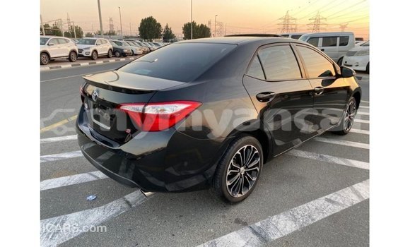 သွင်းကုန် Toyota Corolla Black ကား Import - Dubai Ayeyarwady သွင်းကုန် Toyota Corolla Black ကား Import - Dubai Ayeyarwady