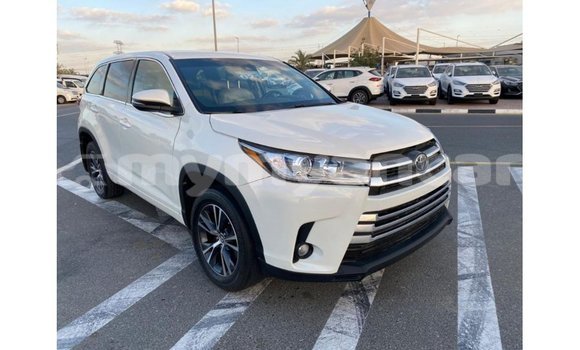 Acheter Import Voiture Toyota Highlander Blanc à Import - Dubai, #<Region:0x000000000c5121b8> Acheter Import Voiture Toyota Highlander Blanc à Import - Dubai, #<Region:0x000000000c5121b8>