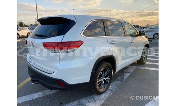 Acheter Import Voiture Toyota Highlander Blanc à Import - Dubai, #<Region:0x000000000c5121b8> Acheter Import Voiture Toyota Highlander Blanc à Import - Dubai, #<Region:0x000000000c5121b8>