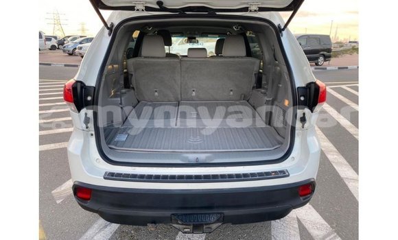 Acheter Import Voiture Toyota Highlander Blanc à Import - Dubai, #<Region:0x000000000c5121b8> Acheter Import Voiture Toyota Highlander Blanc à Import - Dubai, #<Region:0x000000000c5121b8>