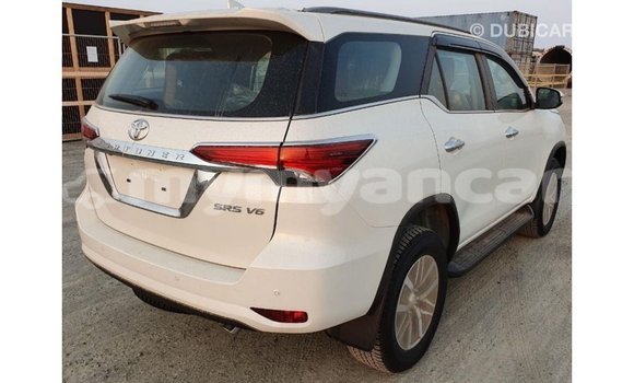 Buy Import Toyota Fortuner White Car in Import - Dubai in Ayeyarwady Buy Import Toyota Fortuner White Car in Import - Dubai in Ayeyarwady