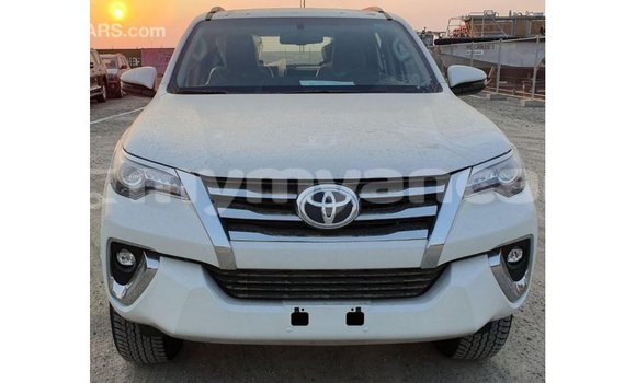 Buy Import Toyota Fortuner White Car in Import - Dubai in Ayeyarwady Buy Import Toyota Fortuner White Car in Import - Dubai in Ayeyarwady