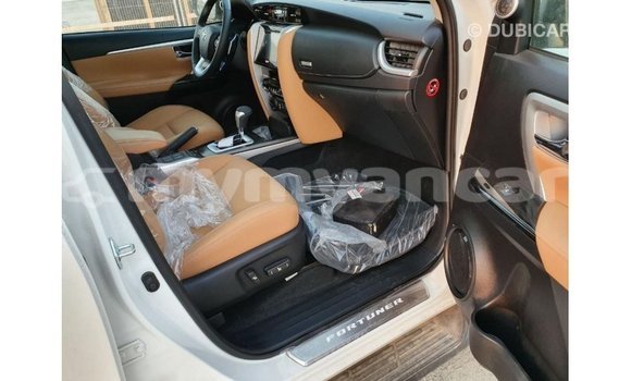 Buy Import Toyota Fortuner White Car in Import - Dubai in Ayeyarwady Buy Import Toyota Fortuner White Car in Import - Dubai in Ayeyarwady