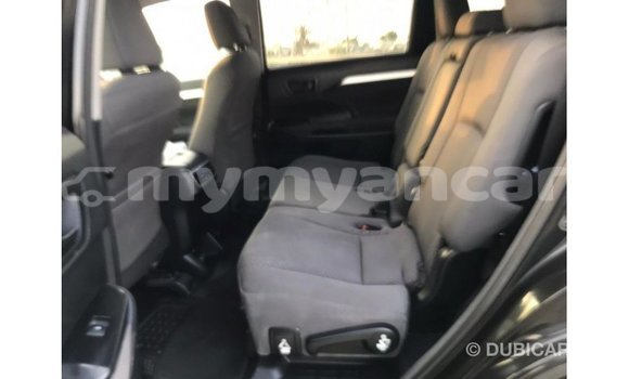Buy Import Toyota Highlander Black Car in Import - Dubai in Ayeyarwady Buy Import Toyota Highlander Black Car in Import - Dubai in Ayeyarwady